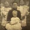 Mug Hunter and children Mary Lou, Della and Floyd
